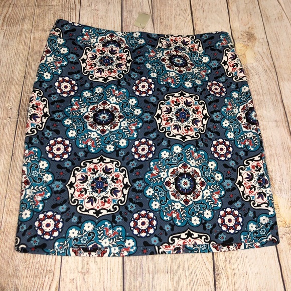 Loft Floral Petite Straight Skirt - Picture 2 of 6